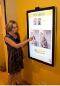 Un miroir pour un shopping interactif
