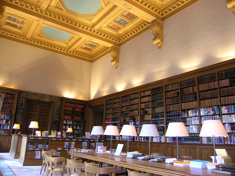 La Cour des comptes rend public un référé sur les relations entre l’Etat et l’Ordre