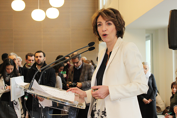 Données de santé : Marisol Touraine craint les « datarazzi »