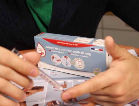 Autotest VIH AAZ : disponible fin juin