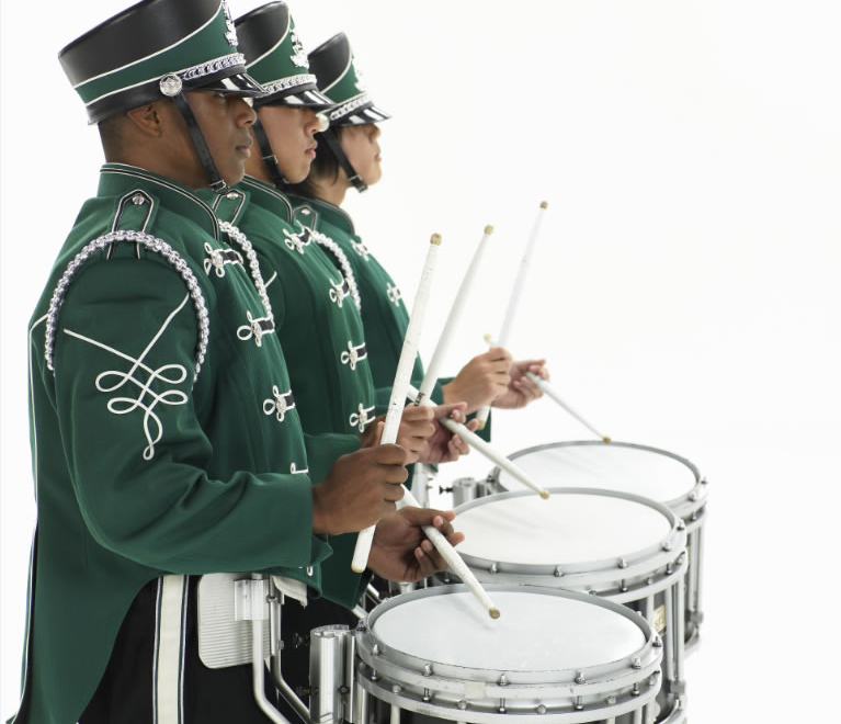 Dossier – Les groupements à l’ère de la discipline