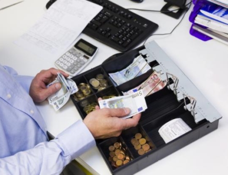 Chiffre d&rsquo;affaires des officines : une baisse de plus de 6 % en mai