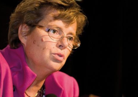 Promotion sur les DM : le coup de gueule d’Isabelle Adenot