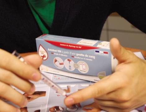 VIH : 6 500 autotests vendus en un mois