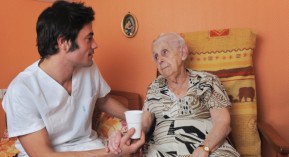 Infirmières : peu&nbsp;de prescriptions sous influence selon une enquête