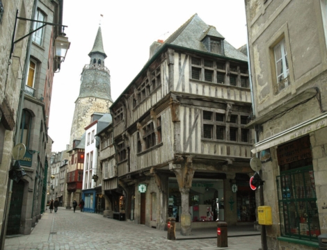 ARS de Bretagne et dépenses de santé : le CNPS voit rouge