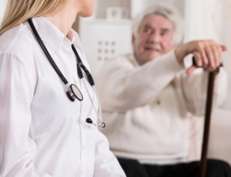 Gériatrie : lancement d’un site de conseils pratiques