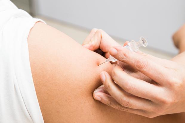 Hépatite A : tensions&nbsp;d’approvisionnement sur les vaccins pour adultes