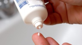 Cosmétiques : UFC Que choisir dénonce des « substances préoccupantes »