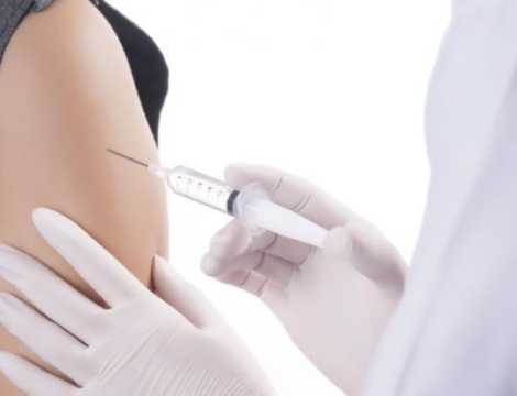 Vaccins : le principe de l’obligation pose question