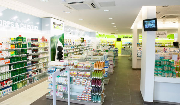 Les pharmacies devront miser sur les services pour sortir de la crise