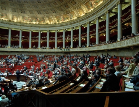 Des expérimentations votées par les députés : les pharmaciens vont vacciner, les médecins vont stocker