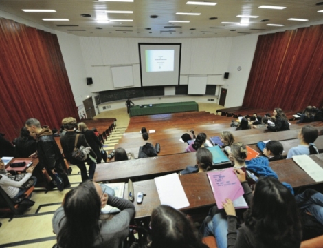 Avenir de la pharmacie : comment les étudiants voient le métier