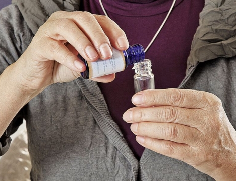 Automédication : un patient sur deux utilise des produits de santé naturels