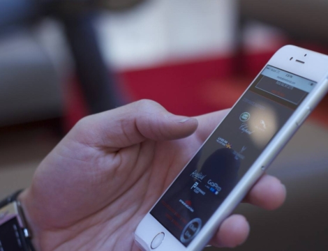 Les Français accros à leur smartphone