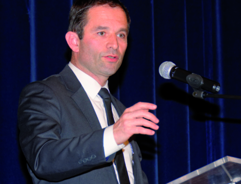 Benoît Hamon : « La délivrance à l’unité n’est pas opportune dans le cadre des maladies chroniques »