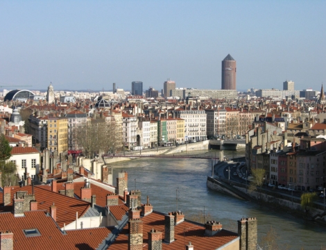 Transactions d’officines : marché des extrêmes en Auvergne-Rhône-Alpes
