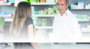 Maladies rares : les patients déplorent le manque d’information et de&nbsp;confidentialité à l’officine