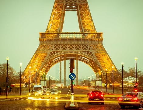 Paris&nbsp;: 5 pharmacies&nbsp;passent sous enseigne Lafayette