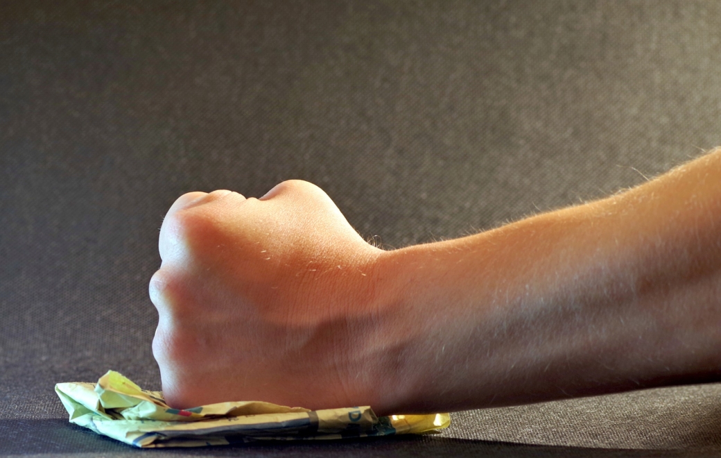 Rapport de la Cour des comptes : une arnaque intellectuelle selon PHR