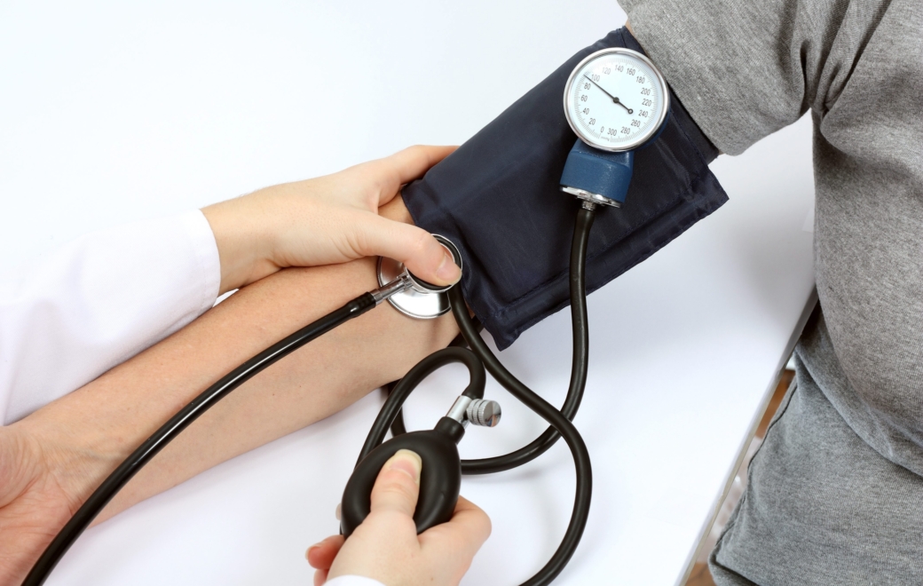 Déserts médicaux : le recours aux médecins étrangers n’est pas une solution