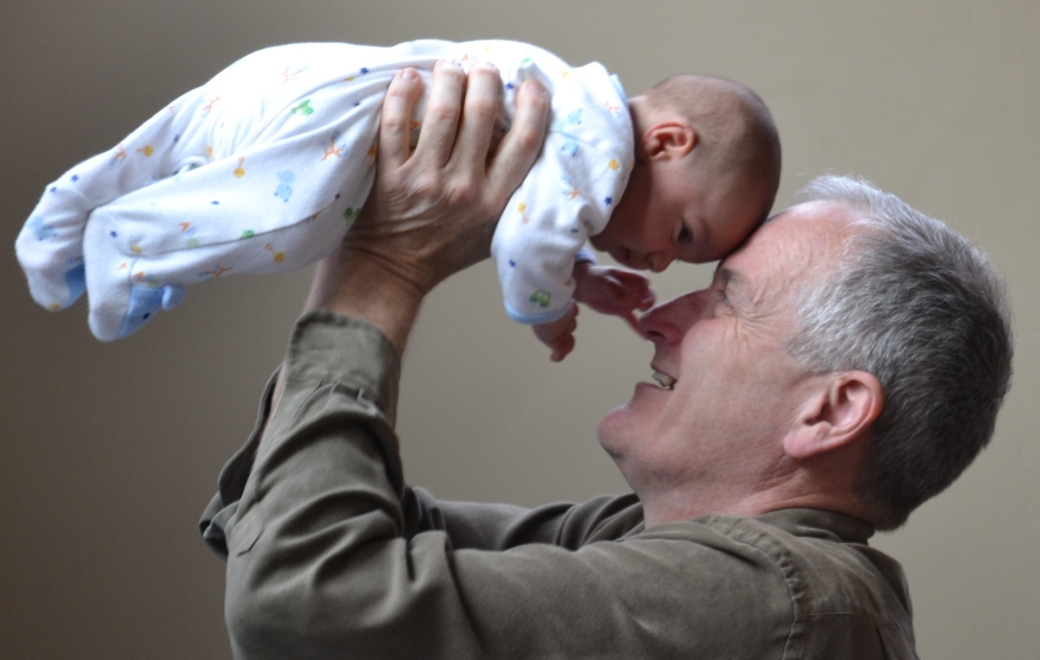 Silver économie : tout pour réussir la relation clients avec les jeunes seniors