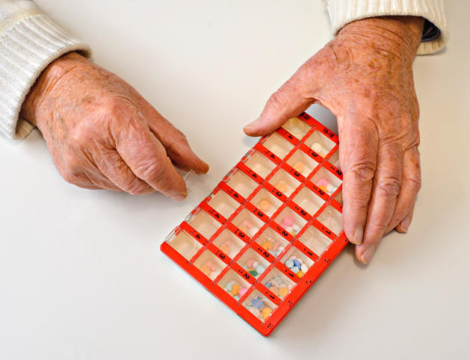 Préparation des piluliers : des pharmacies la font payer