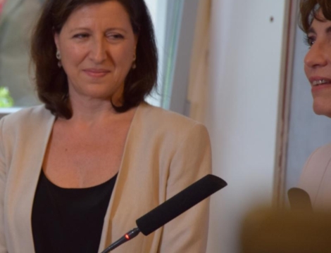 Agnès Buzyn : six mesures pour améliorer l’information sur le médicament