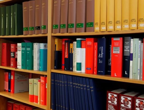 Communication et Code de déontologie : un texte assoupli attendu pour le premier semestre 2019