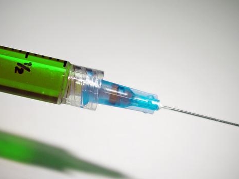 Généralisation de la vaccination en pharmacie : la première réunion de négociation entre les syndicats et l’Assurance maladie s’est grippée