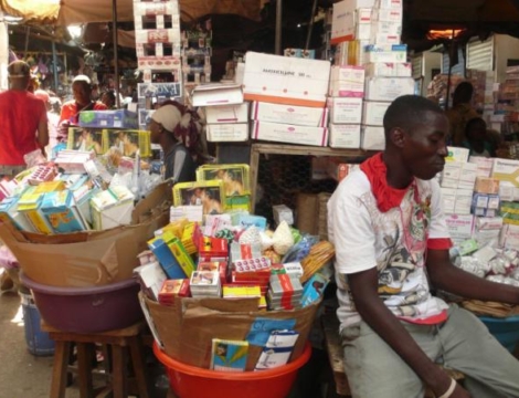 Côte d’Ivoire : une campagne contre les médicaments de rue