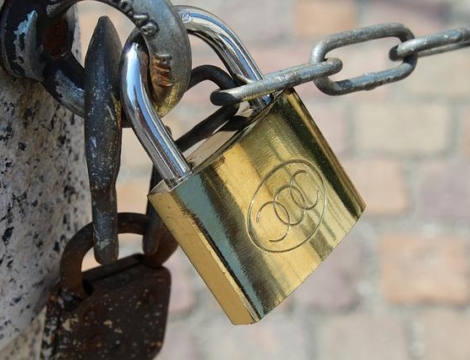 Corticoïdes oraux : un retour en officine verrouillé par l&rsquo;agence du médicament