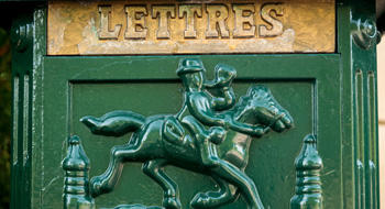 Homéopathie : 23 000 courriers remis au ministère de la Santé pour protester contre le déremboursement