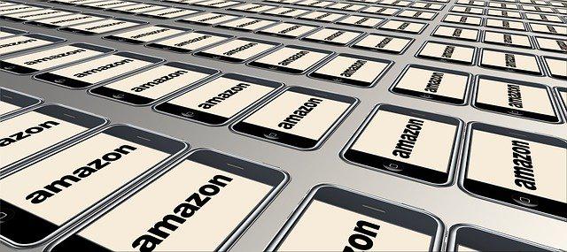 Ventes en ligne : Amazon et le nombre de pharmaciens adjoints