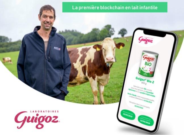 Le bébé joue la réassurance