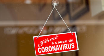 Titulaire positif au coronovirus : les démarches à suivre