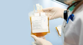 Covid-19 : un essai clinique avec le plasma de patients guéris