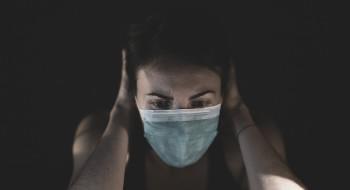 Masques, tests : les promesses du gouvernement