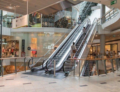 Covid-19 : naissance d’un groupe de défense des pharmacies de centre commercial