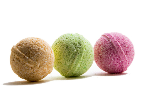 Cosmétiques : prudence avec ces produits qui imitent les aliments