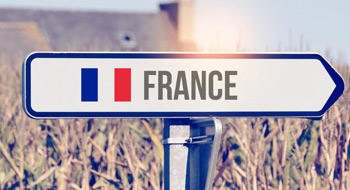 Entreprises du médicaments : 10 propositions pour relancer la production en France