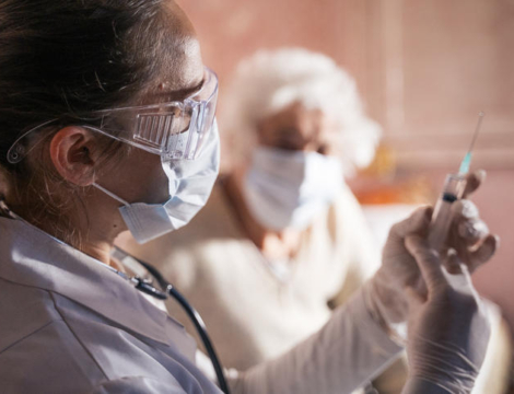 Covid-19 : la campagne de vaccination est lancée