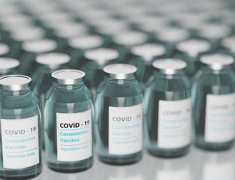 Vaccination Covid d’AstraZeneca : l’approvisionnement des médecins peut commencer