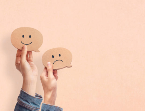 Vaccination anti-Covid à l&rsquo;officine : les patients invités à répondre à une enquête