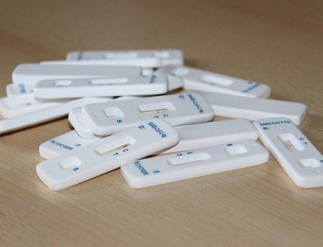 Tests antigéniques et autotests du Covid-19 : consignes estivales à respecter