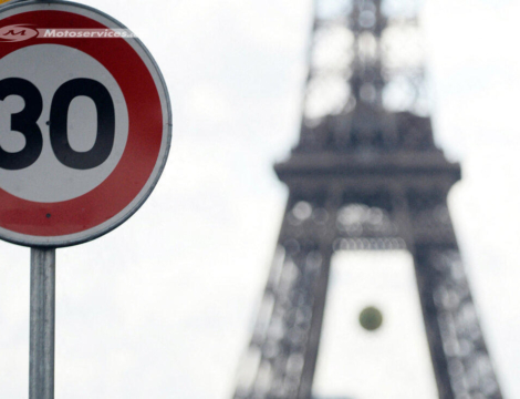 Vitesse limitée à 30 km/h à Paris : « On peut imaginer que les tournées seront allongées de quelques minutes »