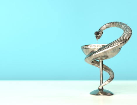 Autotests Covid-19 en GMS : le monopole pharmaceutique « cher » à Olivier Véran