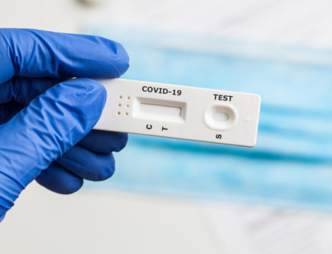 Dépistage du Covid-19 : pénurie de tests en vue ? 