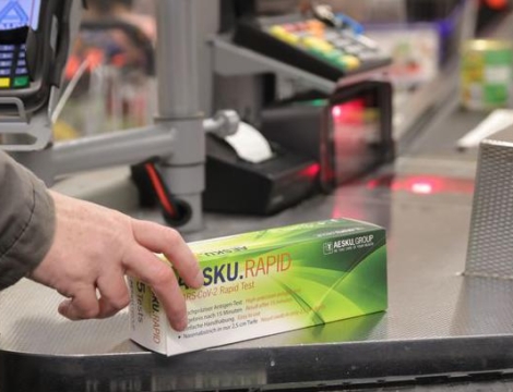 Vente d&rsquo;autotests : la grande distribution part sur les chapeaux de roues