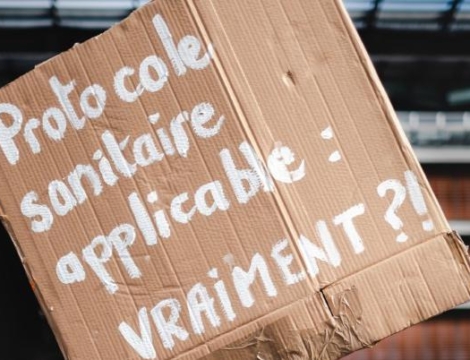 Nouveau protocole sanitaire à l’école : moins de tests, mais plus d’autotests !